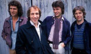 il était une fois le Rock (un peu d'attente pour charger la page) - Page 4 Dire-straits-2-300x180